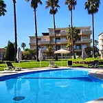 In Luxury By Qozzy アパート