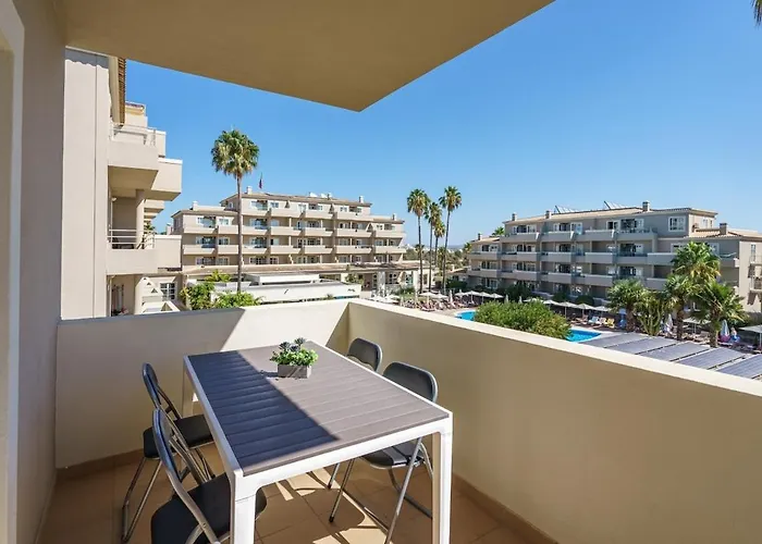 In Luxury By Qozzy *